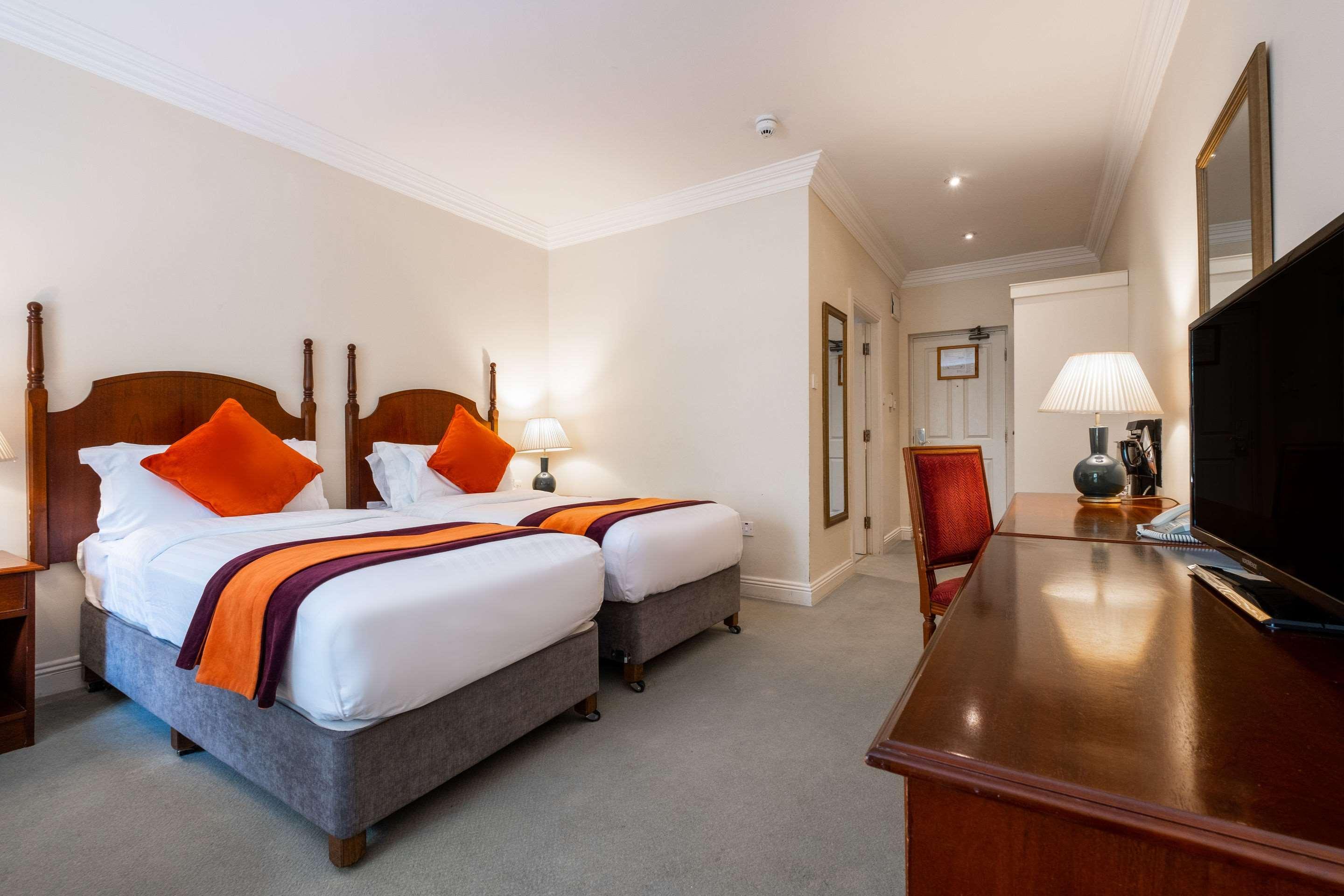 Hotel Woodstock Ennis Exteriér fotografie
